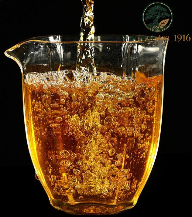 357g Raw Tea Cake Pu'er Yi Wu Yunnan Dark Tea Cake
