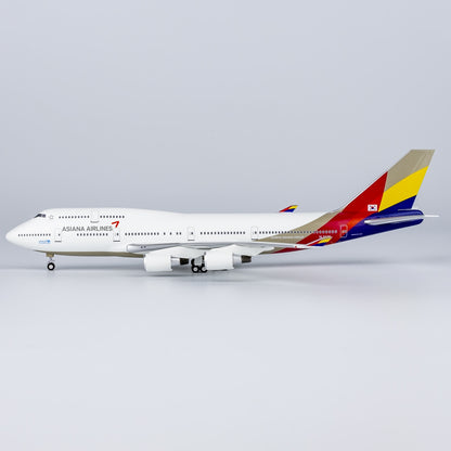 1:400 NG Lite Asiana Airlines Boeing 747-400 Diecast Aircraft Model HL7428