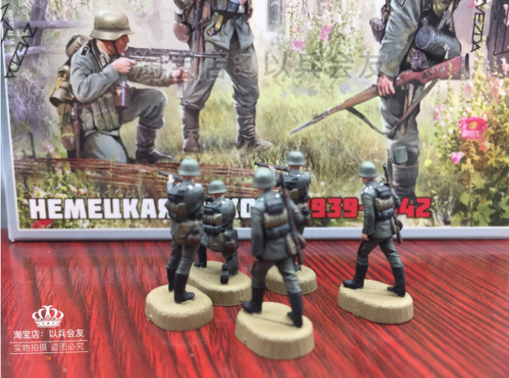 1/72 5Pcs World War II German Infantry Soldier Model