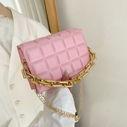 Women Shoulder Bag Metal Thick Chain Quilted Purse Handbag Clutch Bag 22*14*6 CM