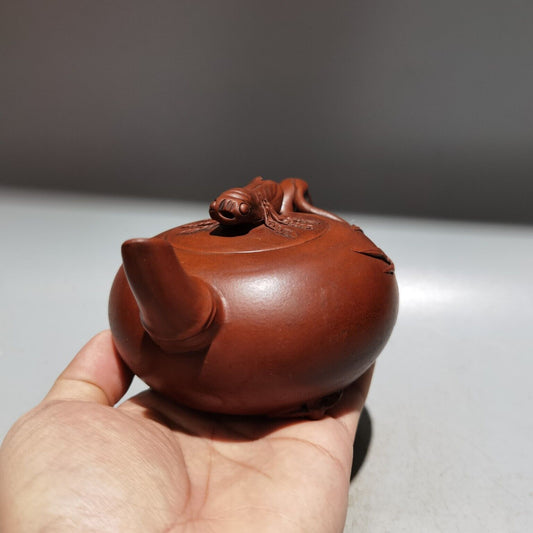 Chinese Yixing Zisha Clay Handmade Exquisite Cicada shape Teapot 品名：知了壶 低款：顾景舟