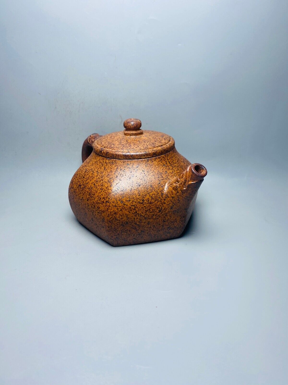 Chinese Yixing Zisha Clay Handmade Exquisite Teapot （六方龙壶 底款：孙红英）