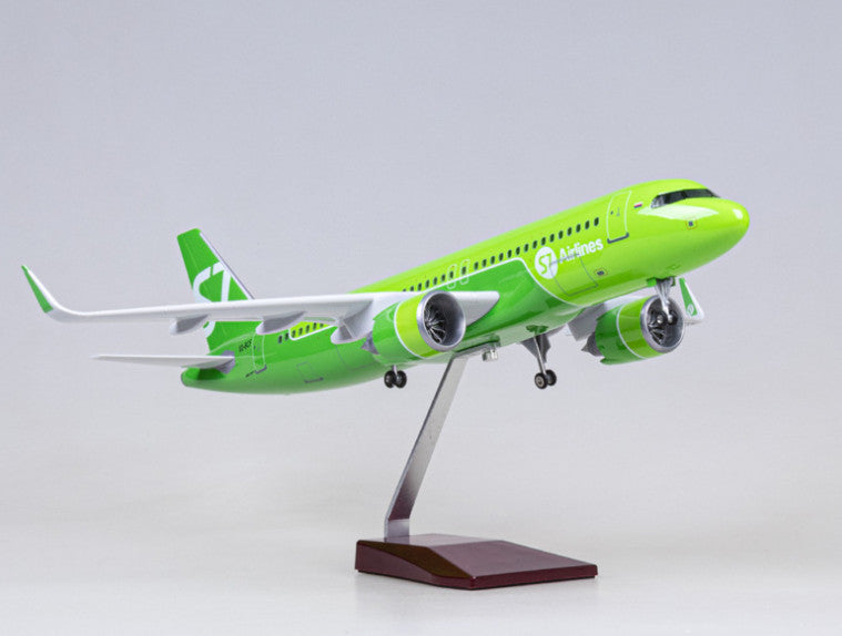 47CM 1:80 S7 Airlines AIRBUS A320neo Airplane Landing Gear Resin Aircraft Model