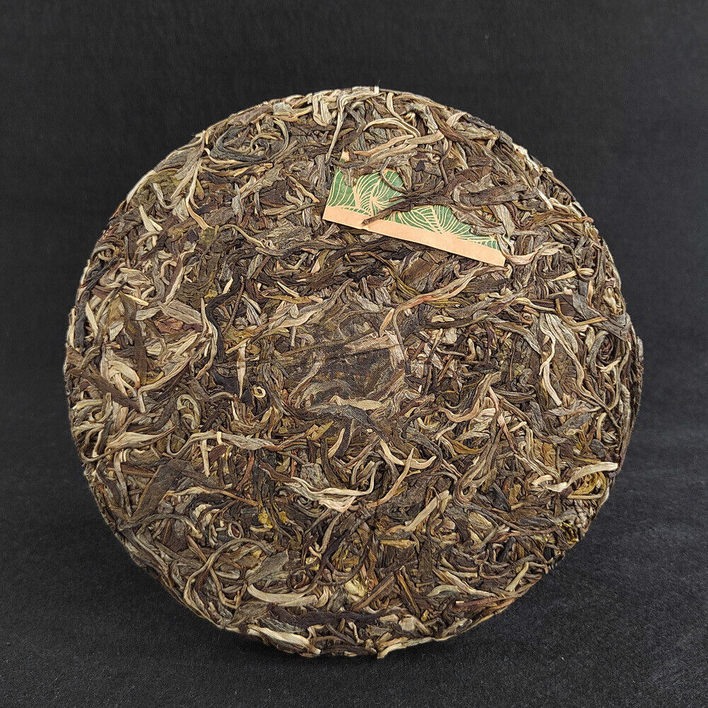 357g YIWU Tea Cake Pu'er Tea Yunnan Tea Cake 普洱茶 357克云南茶饼 易武茶饼