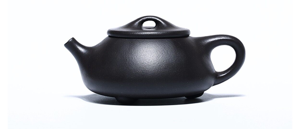 200cc chinese Yixing Handmade Zisha Black clay Teapot Shi piao Hu Tea Pot