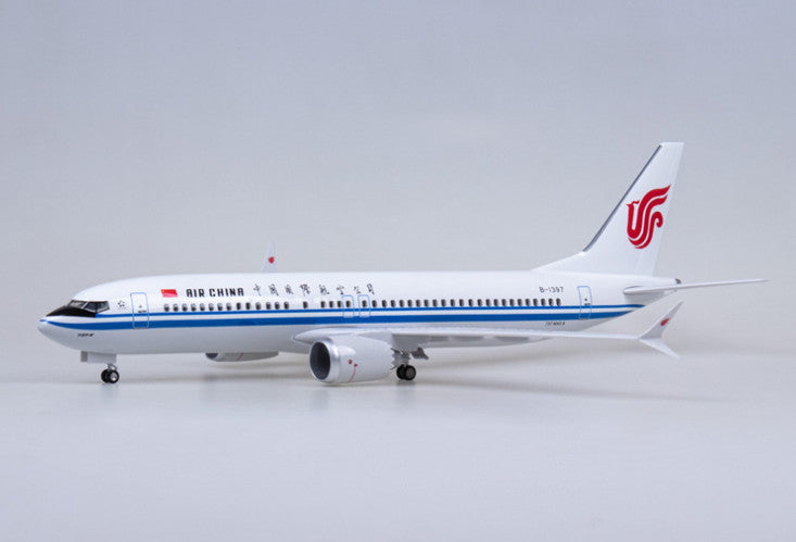 1:85 47CM AIR CHINA BOEING 737 MAX Passenger Airplane Landing gear Resin Model