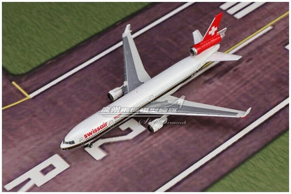 1:400 Phoenix Swissair McDonnell Douglas MD-11 Passenger Airplane Diecast Model