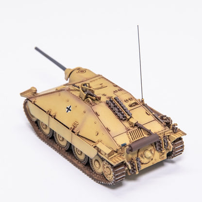 1/72 German Hunter tank destroyer Finished product model