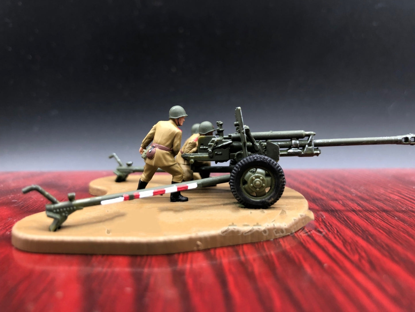 1/72 WWII Soviet Union ZIS-3 Anti-tank Battery 3pc Soldiers Finished Scene Model