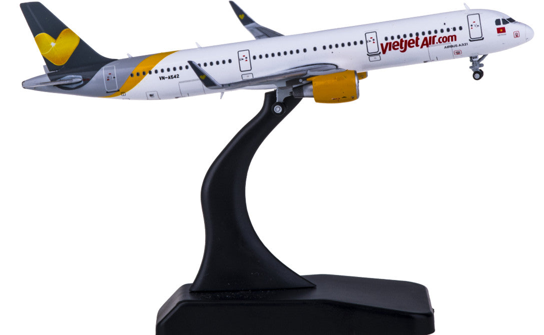 1:400 JC Wings Vietjet Air AIRBUS A321 Passenger Airplane Aircraft Diecast Model