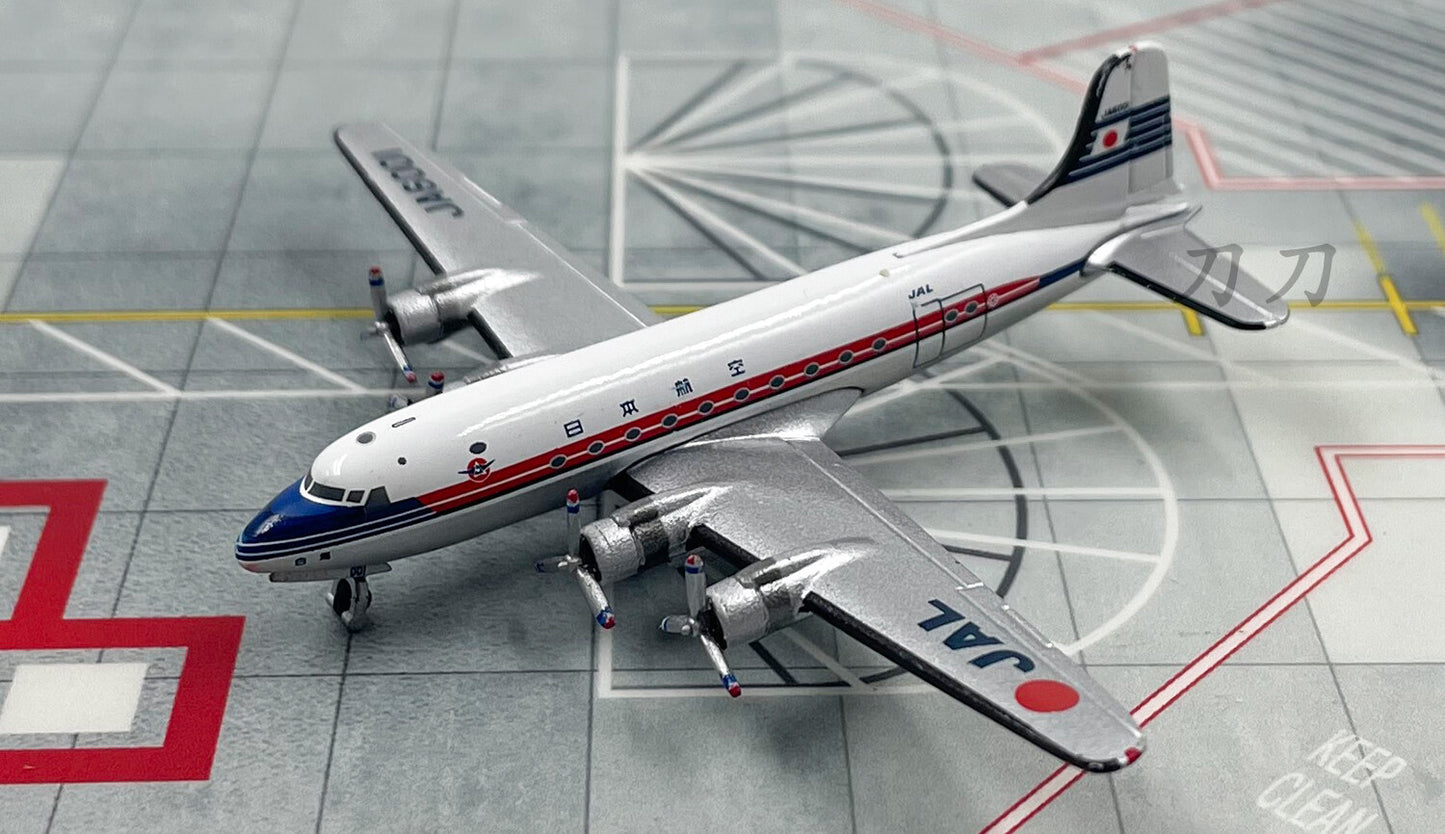 2PCS 1:400 JAPAN AIRLINES JAL DC-4 Passenger Airplane Diecast Aircraft Model
