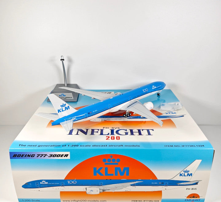 1:200 InFlight KLM B777-300ER PH-BVS Passenger Airplane Diecast Plane Model