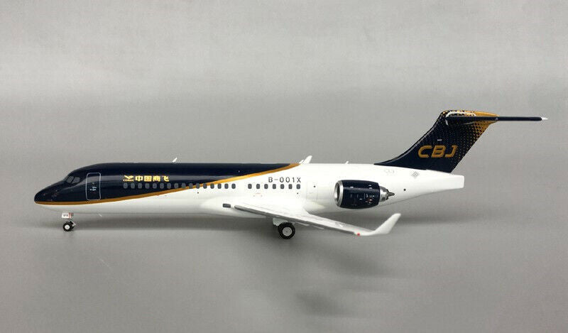 1:200 NG MODEL CBJ ARJ21-700 Business Aircraft Commerce Plane Diecast Model