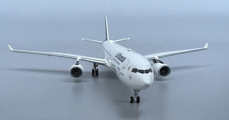 1:400 NG Lufthansa AIRBUS A330-300 Passenger Airplane Diecast Aircraft Model