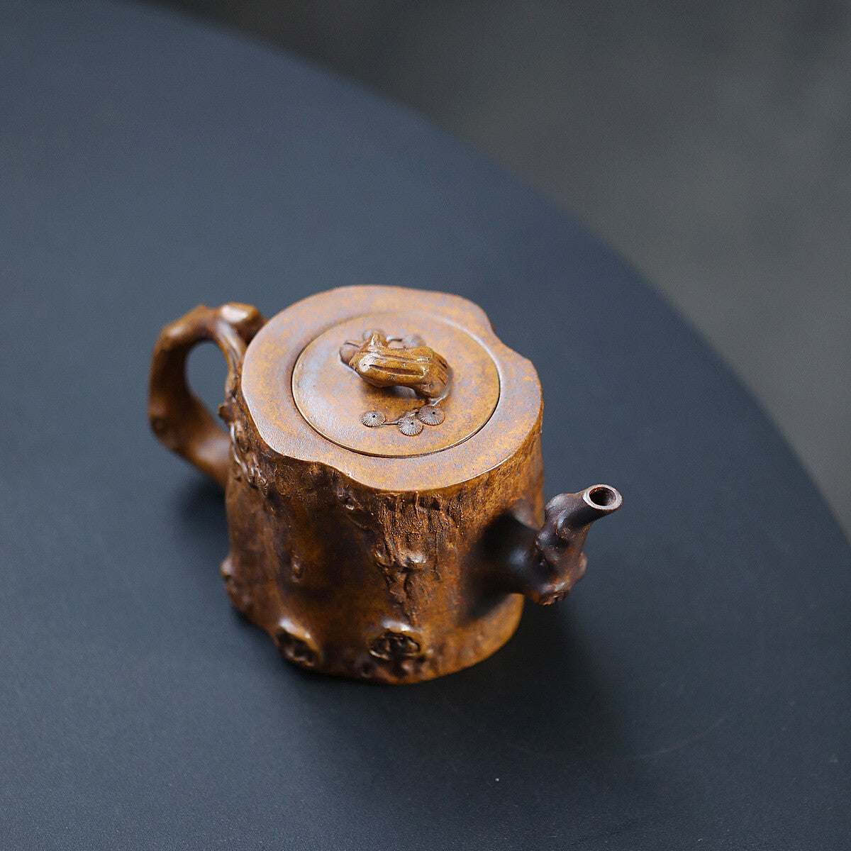 Full Handmade Teapot Chinese Real Yixing Zisha Clay Master Pot Biomimetic Device