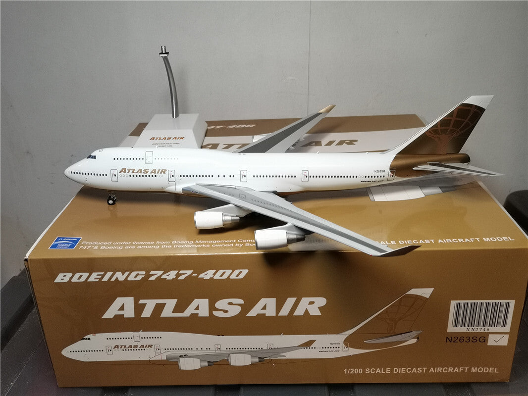 1:400 JC Wings ATLAS AIR B747-400 Passenger Airplane Diecast Aircraft Model