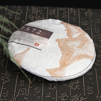 2014 TAETEA Dayi 7572 Shu Puer Chinese 100% Authentic Pu'er Ripe Puerh Tea 357g