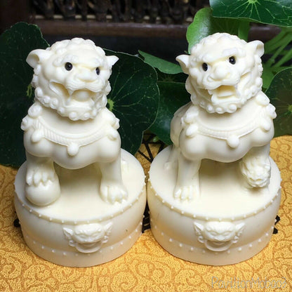 Pair Tagua Nut Chinese Guardian Lions Statue Evil Guard Door Fu Foo Dog Collect