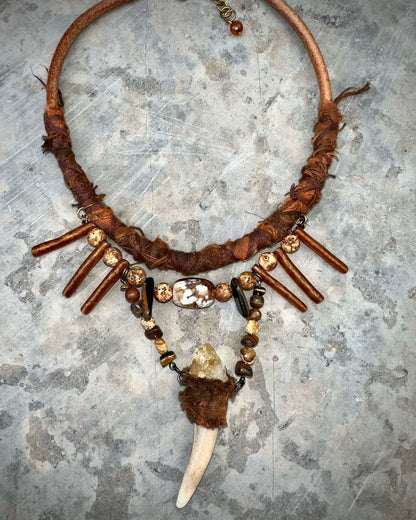 Wasteland Tribal Style Fang & Crystal Pendant Boho Necklace