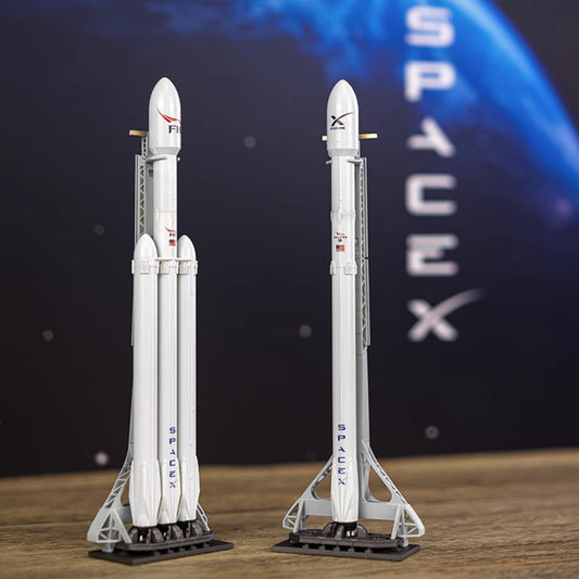 1:300 Scale SpaceX Falcon9 Falcon Heavy with KSC-39A Painted Rocket Model