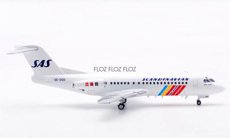Inflight SCANDINAVIAN Airlines Fokker F-28-4000 SE-DGO 1:200 Aircraft Model