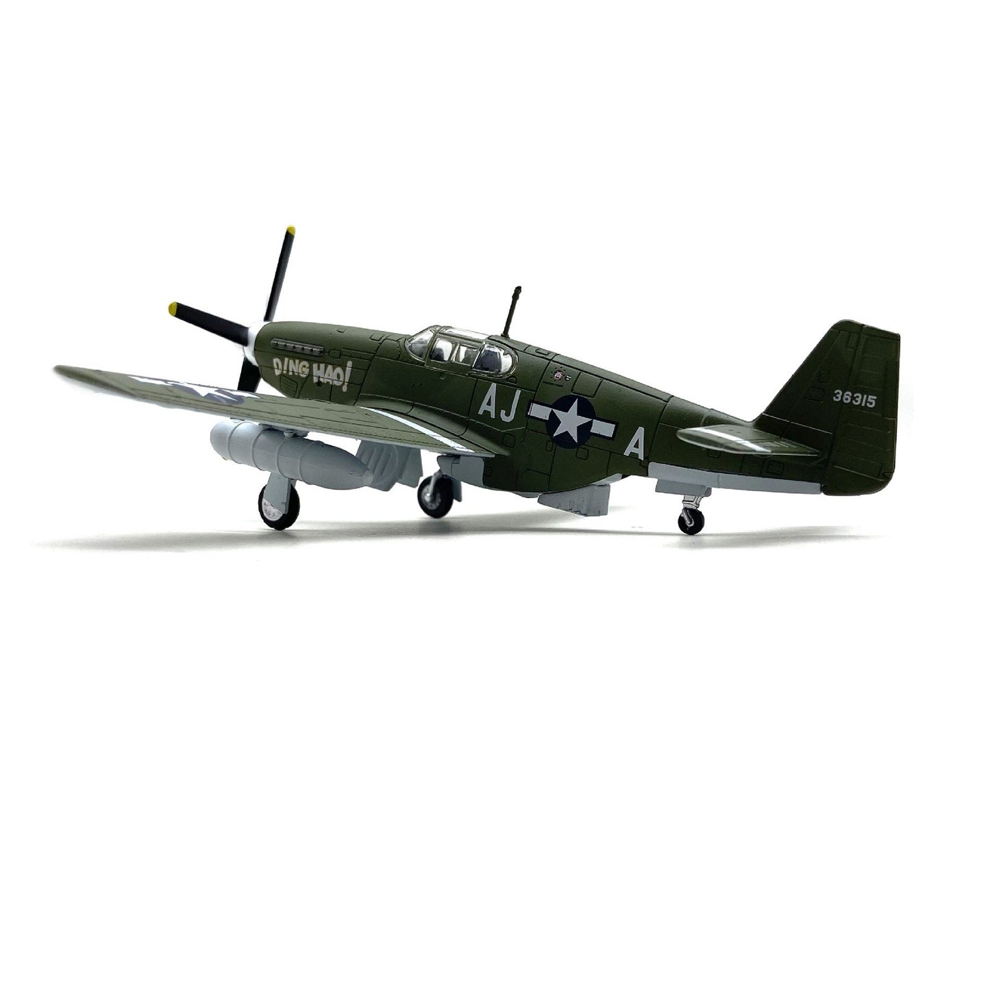 1:72 Military WW2 P-51B Mustang Fighter Alloy Aircraft Model Plane Ornaments A