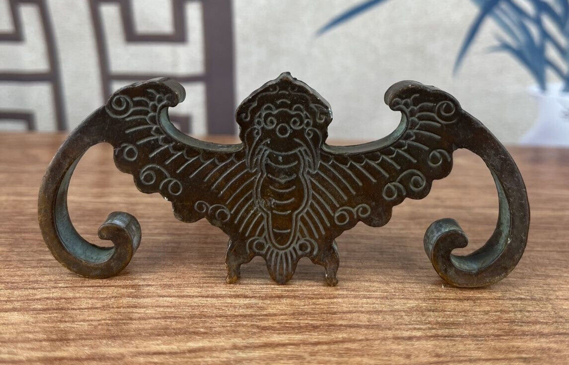 Blessing Chinese bronze statue bat figure collectable ornament netsuke gift