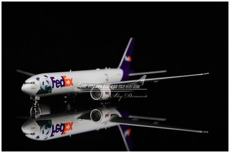 1:400 Phoenix FedEx BOEING 777-200F Passenger Airplane Diecast Aircraft Model