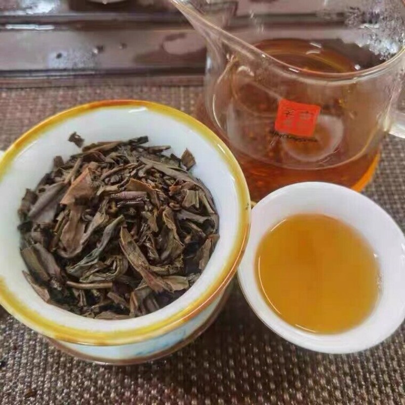 200g Menghai Organic Royal Appreciation Arbor Square Tea Puer Brick tea