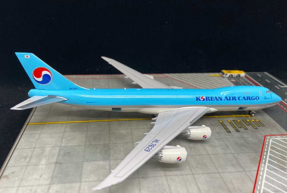 1:400 JC Wings KOREAN AIR CARGO BOEING 747-8 Aircraft Diecast Airplane Model