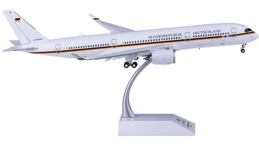 1:200 33CM JC Wings Luftwaffe AIRBUS A350-900ACJ Plane Flap Down Diecast Model