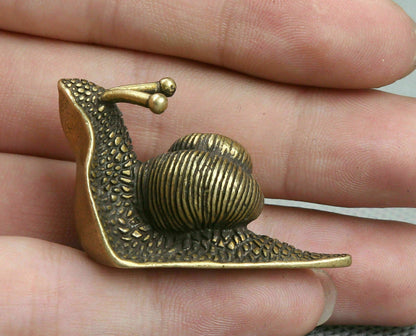 Rare Chinese old bronze handmade Small Snail Statue figure Tea pet decoration