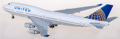 1:200 JC Wings United Airlines Boeing 747-400 Passenger Airplane Diecast Model