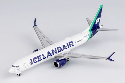 1:400 NG Model ICELANDAIR BOEING 737 MAX 9 Passenger Airplane Diecast Model