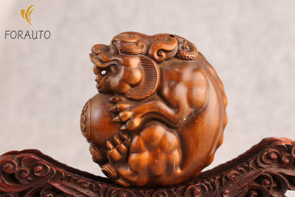 Japanese Fortune Boxwood Dragon Figure Statue Netsuke Collectable Hand Piece