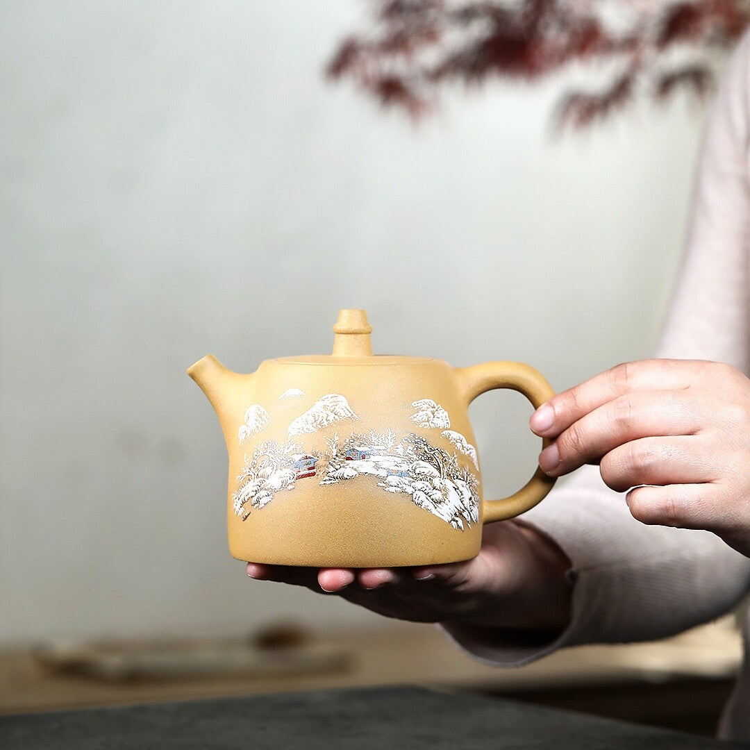 500ml Yixing Zisha Duan Clay Pottery Tea Pot Mountain Scenery Master Teapot