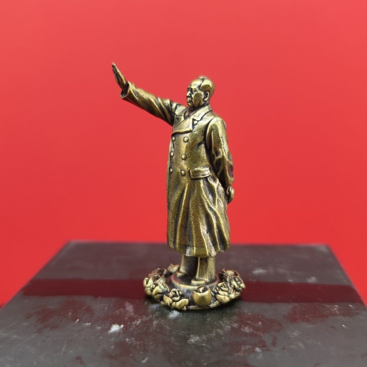 58mm Solid Brass China Chairman Mao Statue Mao Zedong Sculptures Table Ornament