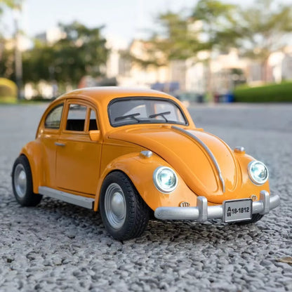 1:18 Beetle Alloy Classic Car Model Toy Car Simulation Hobby Car Sound Light