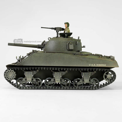 1:32 Forces of Valor U.S. Sherman M4 (75) Tank WWII Diecast Military Armor Model