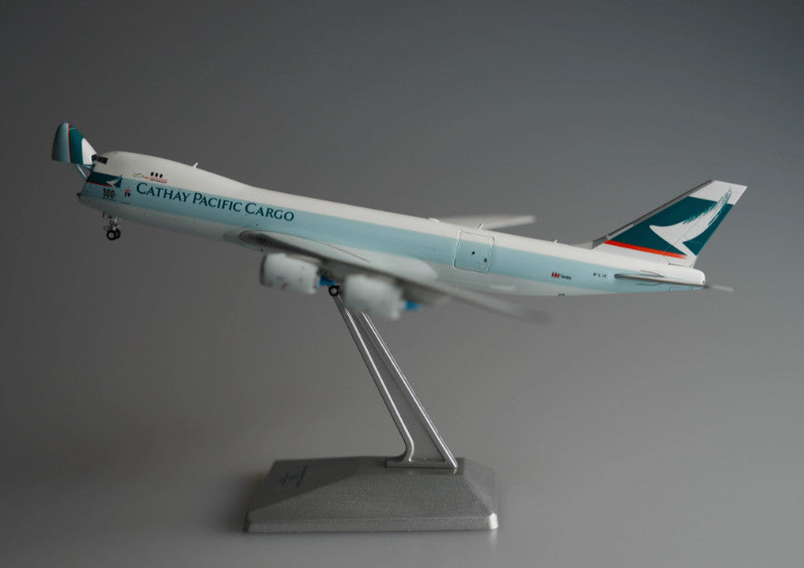 1:400 YY Wings CATHAY PACIFIC CARGO BOEING B747-8F Plane Aircraft Diecast Model