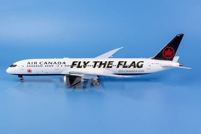 1:200 32CM JC Wings AIR CANADA BOEING 787-9 Passenger Airplane Diecast Model