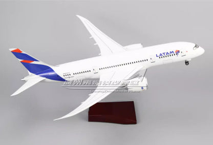 43CM 1:130 LATAM BOEING 787 Airplane Landing Gear Resin Aircraft Plane Model