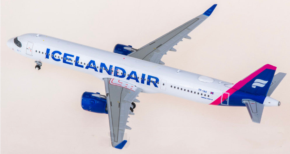 1:400 Geminijets Icelandair Airbus A321neo Passenger Airplane Diecast Model