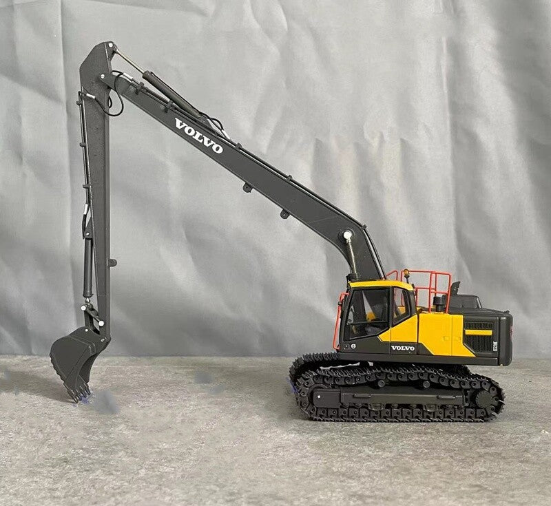 1:50 EC220E Extended Arm Excavator Machine Construction Equipment Diecast Model