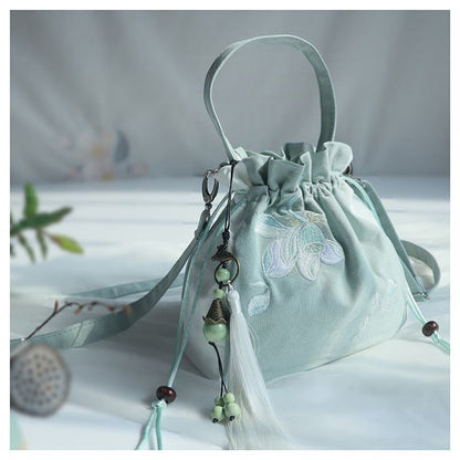 Embroidered Shoulder Bag Flower Bunch Mouth Tassel Exquisite Handbag Polyester