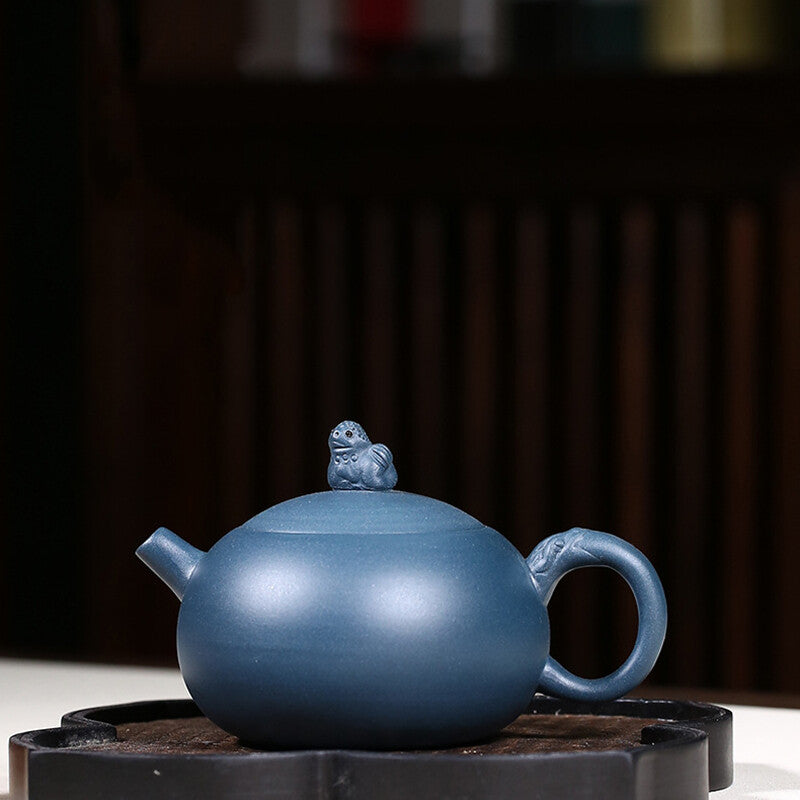 Handmade Yixing Zisha Green Zhu Clay Pottery Tea Pot Master Pot Mascot Teapot