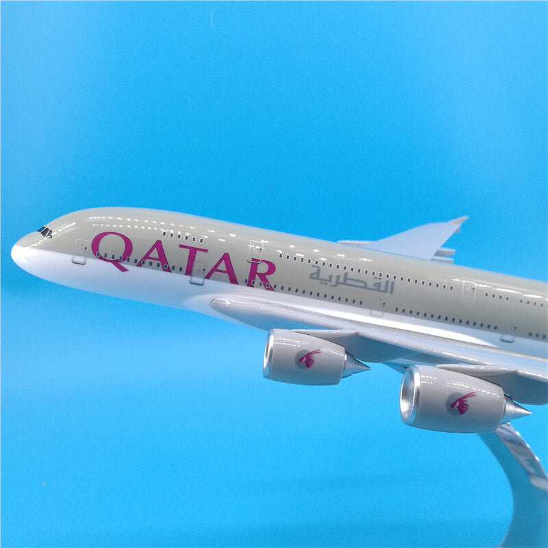 36CM 1:202 QATAR AIRBUS A380 A7-APC Passenger Plane Plane Aircraft Resin Model