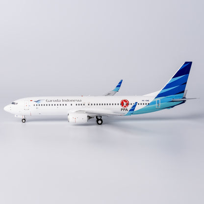 1:200 NG Models Garuda lndonesia B737-800/w Passenger Diecast Aircraft Model