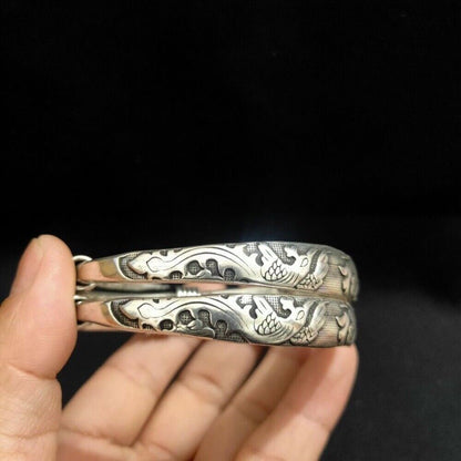 A Pair Old Chinese Tibet Silver Handcarved Dragon Phoenix Bracelets 9034