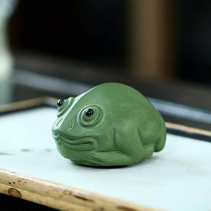 Chinese Yixing Zisha Pottery Green Clay Animal Golden Toad Tea Pet Statue